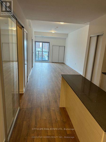 702 - 2433 Dufferin Street, Toronto, Ontario  M6E 3T3 - Photo 8 - W13823880