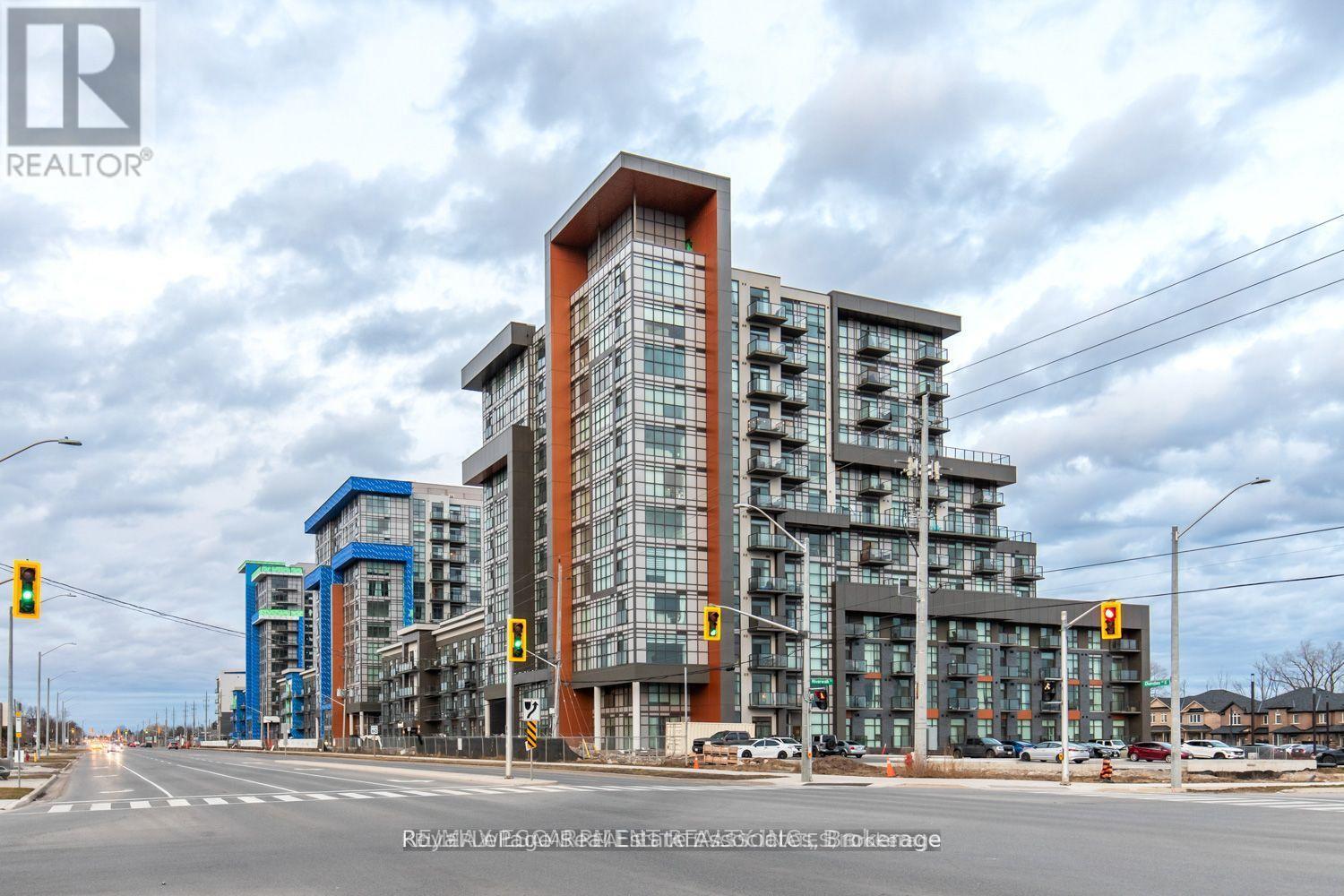 215 - 460 DUNDAS STREET E, Hamilton, Ontario