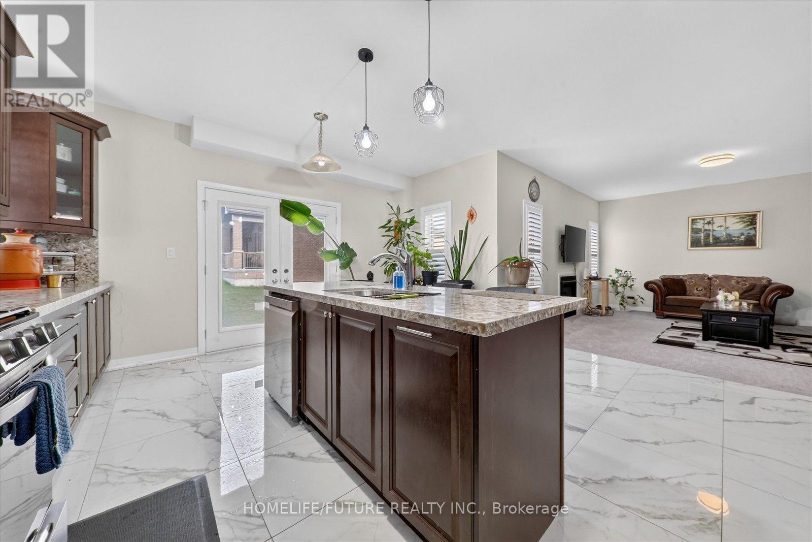 14 Lamb Avenue, Kawartha Lakes, Ontario  K9V 0J3 - Photo 17 - X13827698