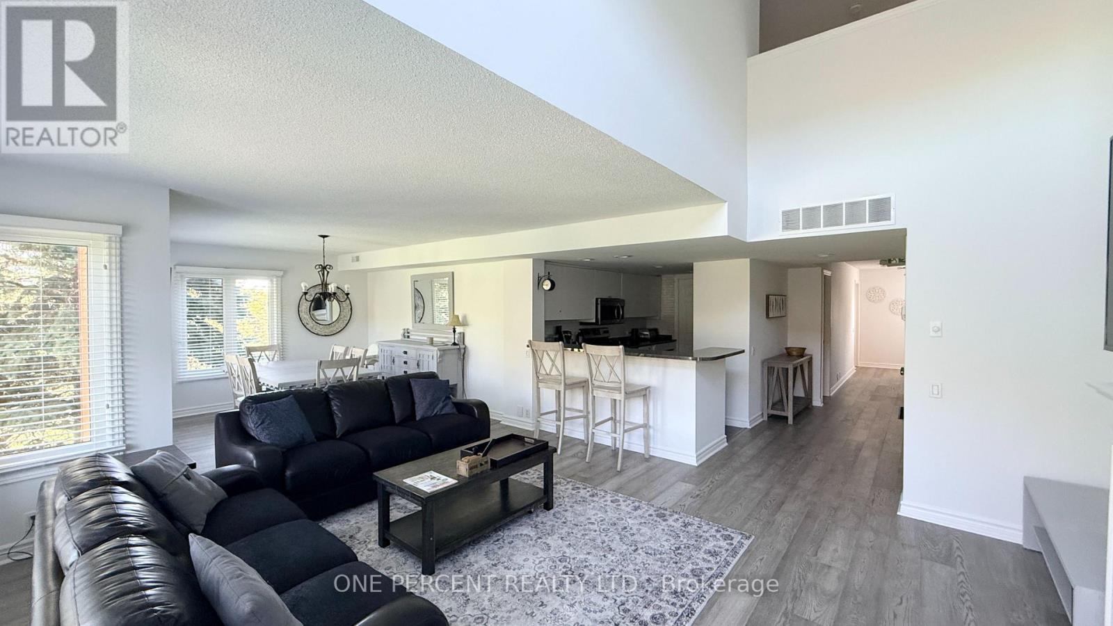 210 - 110 Fairway Crescent, Blue Mountains, Ontario  L9Y 0P8 - Photo 5 - X13827736