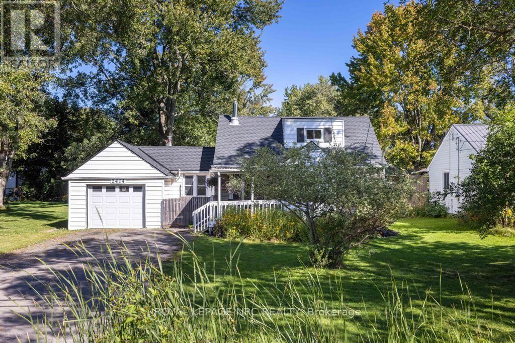 2414 Port Robinson Road, Thorold, Ontario  L3B 5N5 - Photo 2 - X13827856