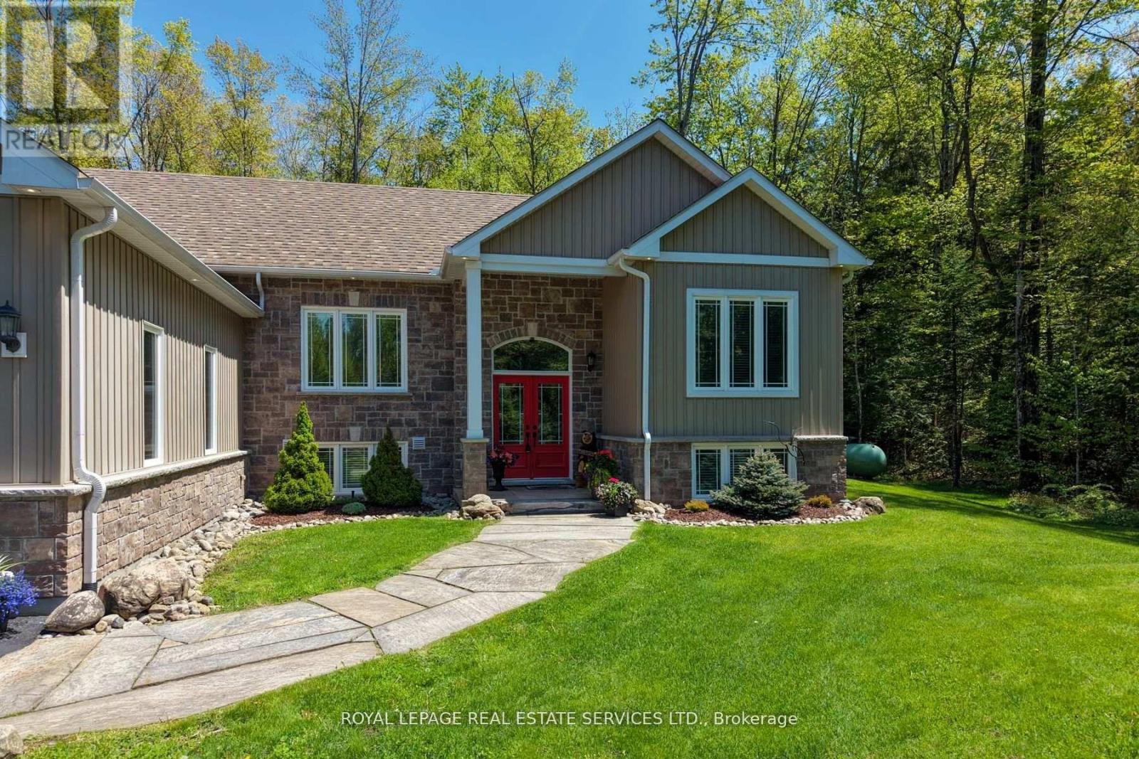 1045 Tower Crescent, Gravenhurst, Ontario  P0E 1G0 - Photo 2 - X13532662