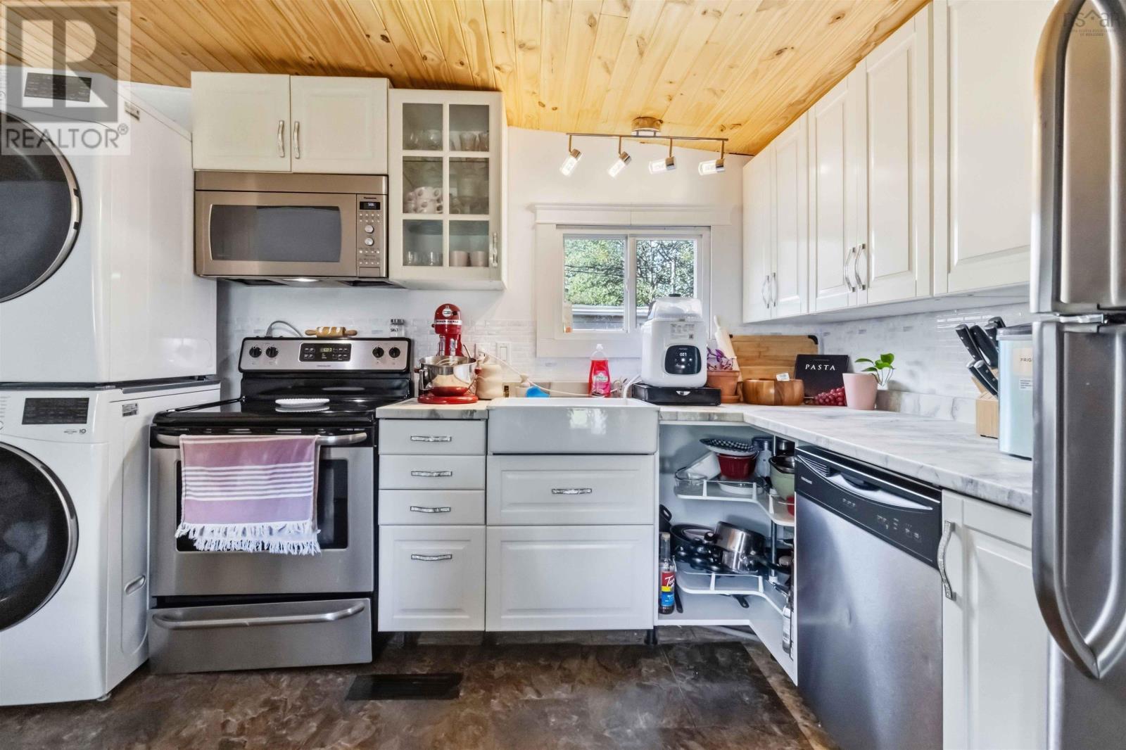 424 Glen Rise Drive, Beaver Bank, Nova Scotia  B4E 1M3 - Photo 12 - 202624334