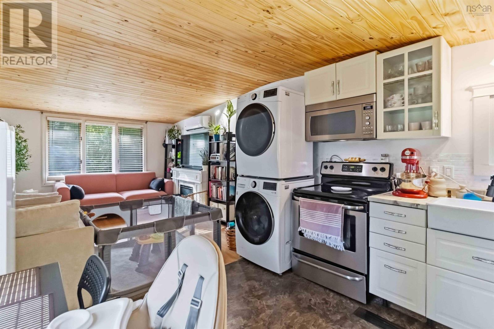 424 Glen Rise Drive, Beaver Bank, Nova Scotia  B4E 1M3 - Photo 16 - 202624334