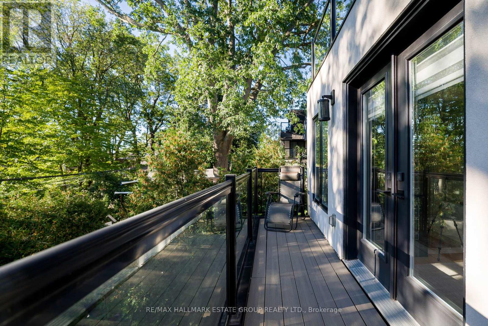 70 Bellefair Avenue, Toronto, Ontario  M4L 3T8 - Photo 22 - E13827702