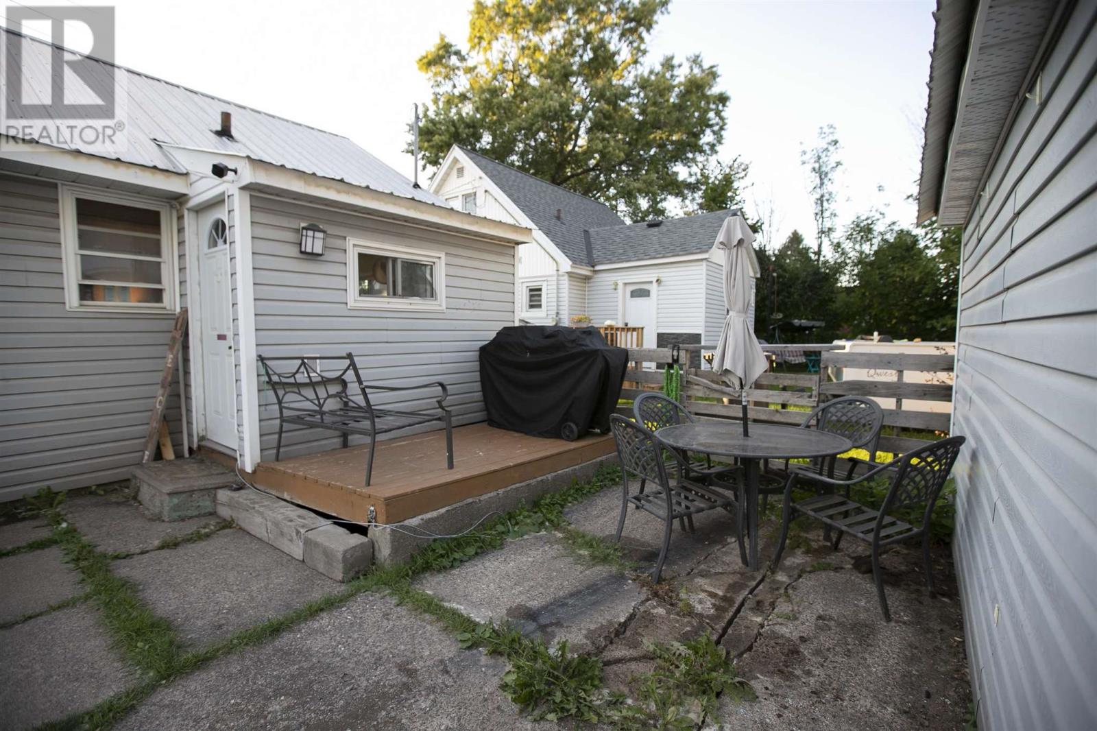 666 Shafer Ave, Sault Ste. Marie, Ontario  P6C 3S1 - Photo 8 - SM262677