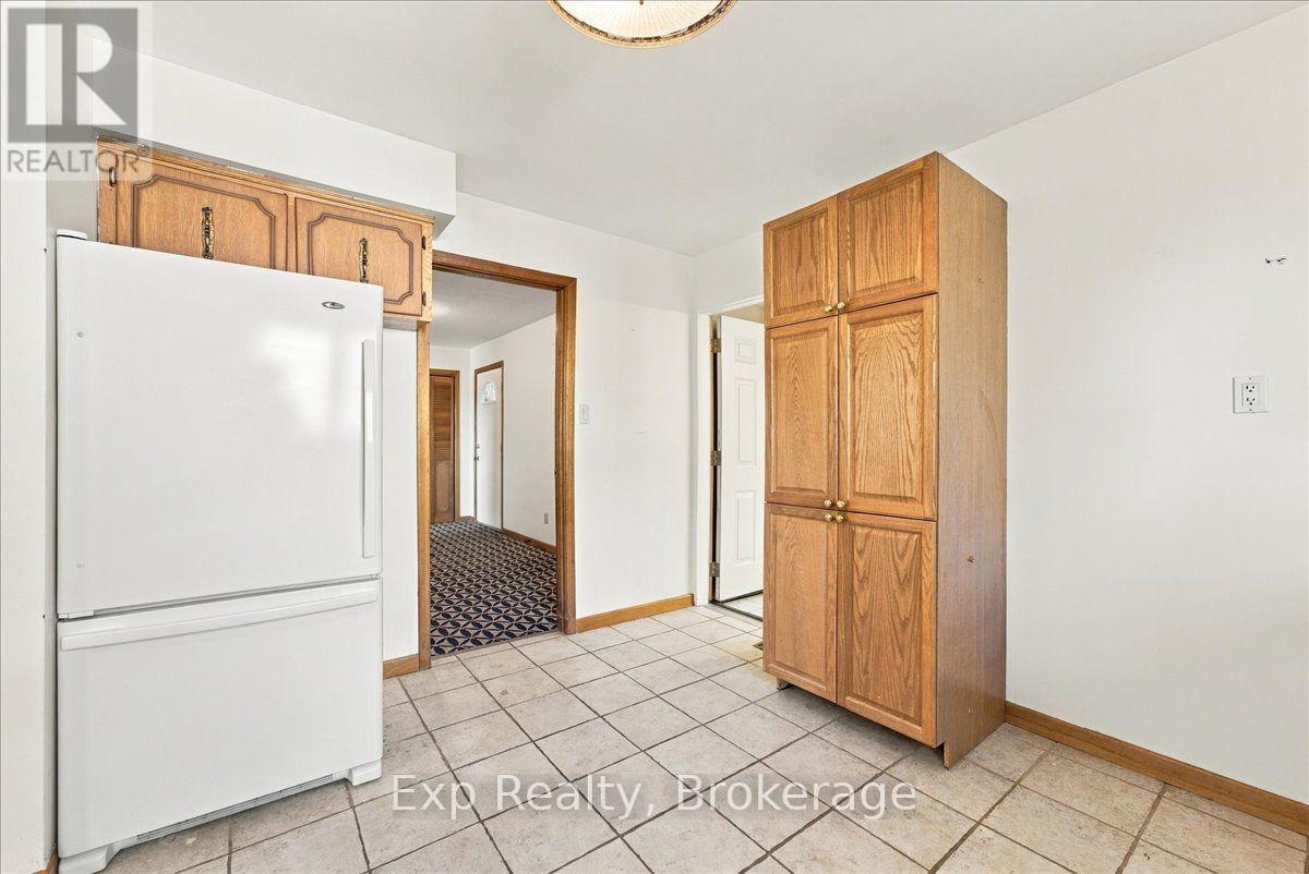 863 Wedgewood Court, Peterborough, Ontario  K9J 7T8 - Photo 13 - X13827908