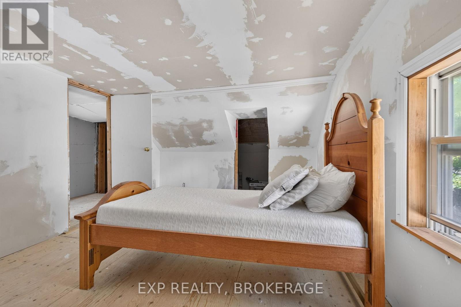 1654 County 10 Road, Prince Edward County, Ontario  K0K 1P0 - Photo 29 - X13827922