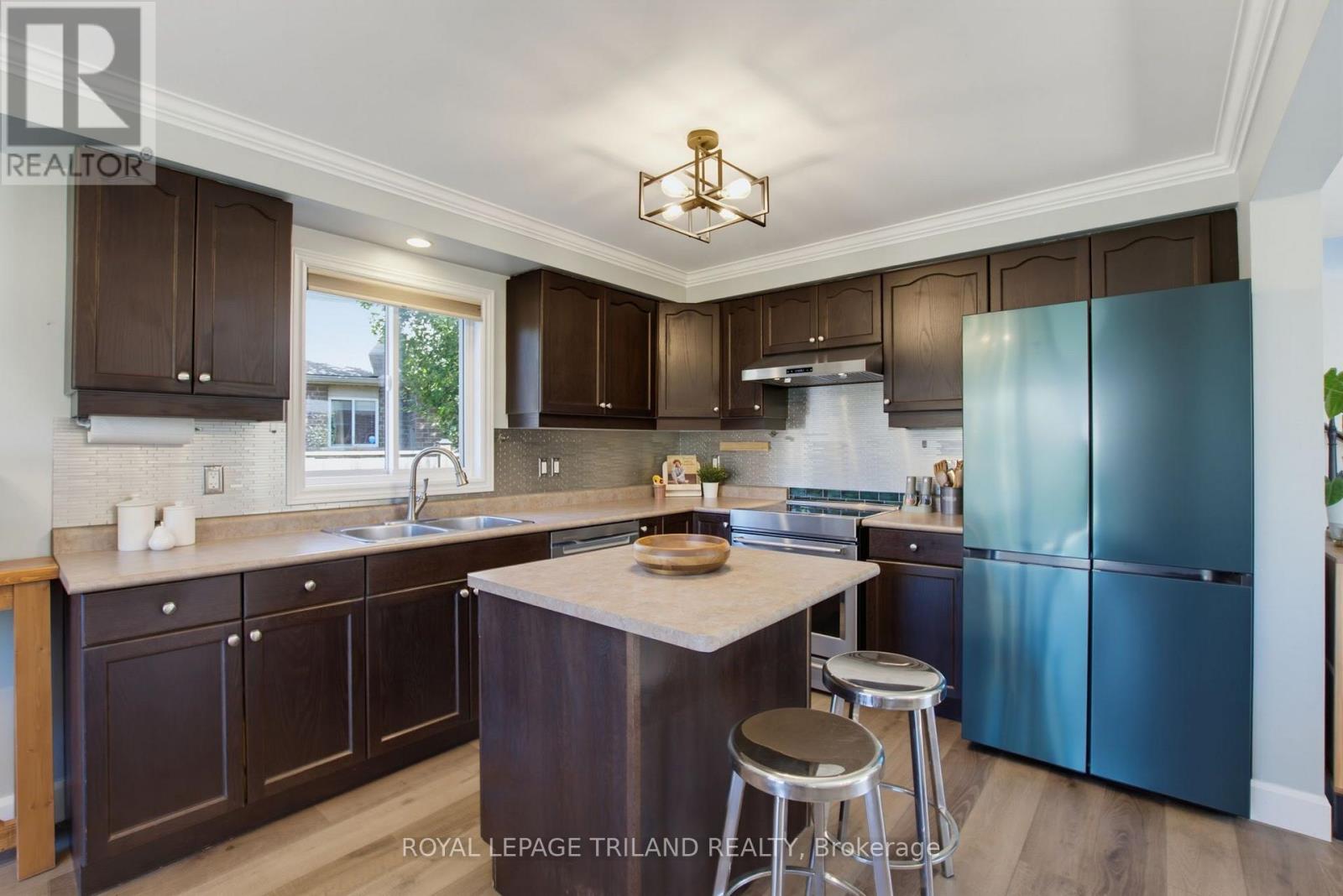 994 Foxcreek Road, London North, Ontario  N6G 0H1 - Photo 13 - X13828014
