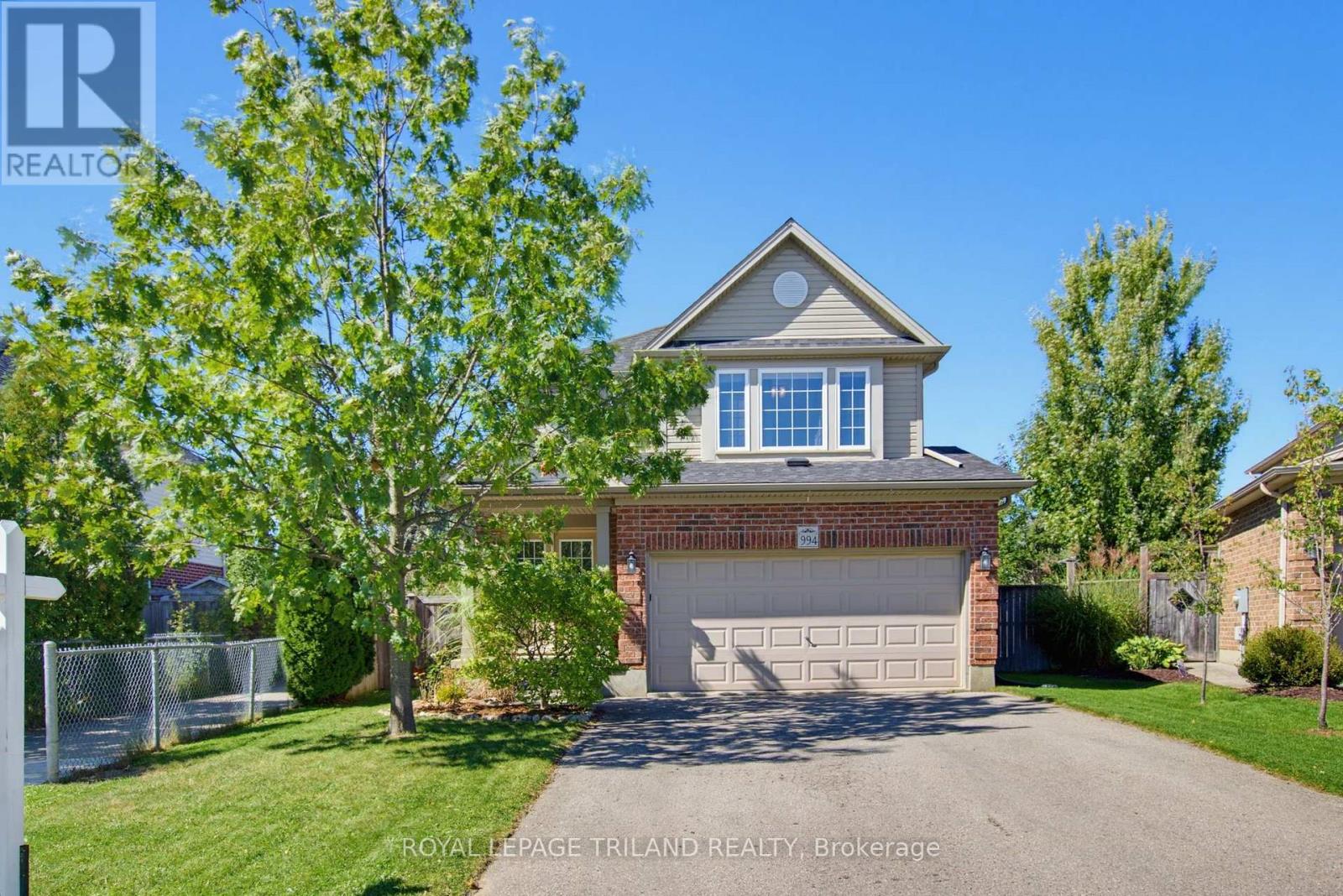 994 Foxcreek Road, London North, Ontario  N6G 0H1 - Photo 2 - X13828014