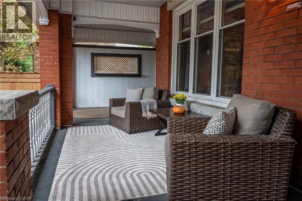 283 Plains Road W, Burlington, Ontario  L7T 1G1 - Photo 6 - 40863066