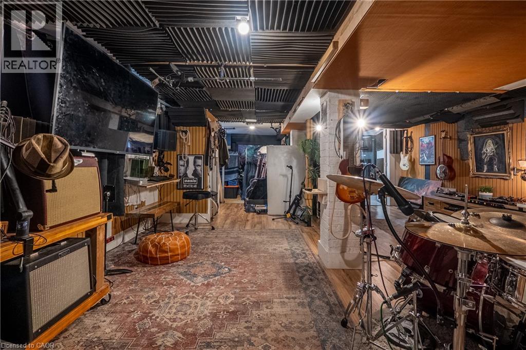 283 Plains Road W, Burlington, Ontario  L7T 1G1 - Photo 43 - 40863066
