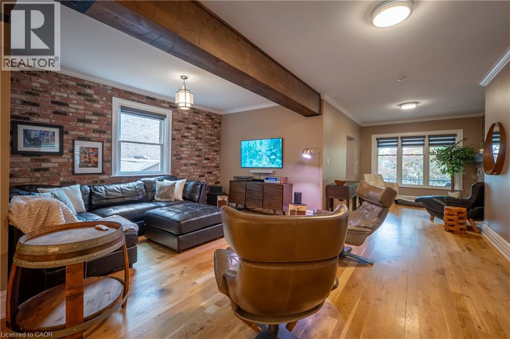 283 Plains Road W, Burlington, Ontario  L7T 1G1 - Photo 10 - 40863066