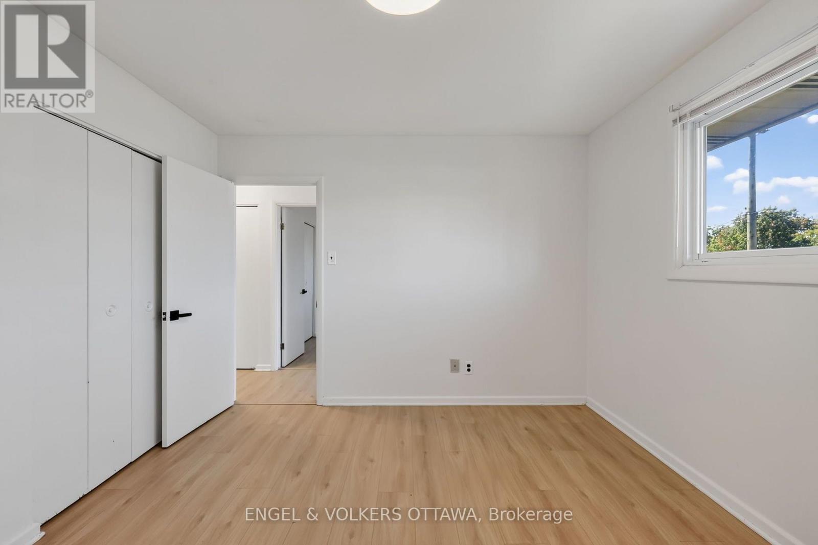 B - 1132 Clyde Avenue, Ottawa, Ontario  K2C 1Y2 - Photo 18 - X13827934