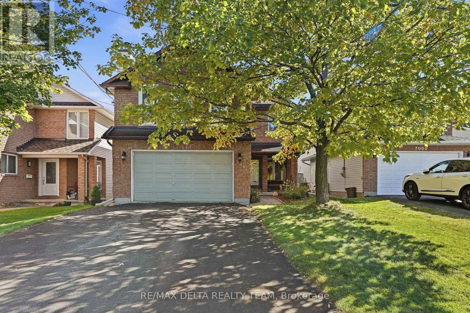 Chateauneuf House for sale: 3 bedroom 2,000 sq.ft. (Listed 2026-09-25)