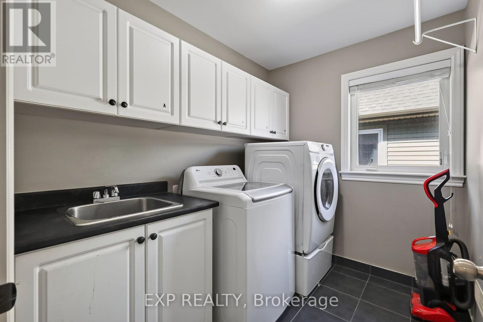 632 Willowmere Way, Ottawa, Ontario  K1T 0K2 - Photo 44 - X13828018