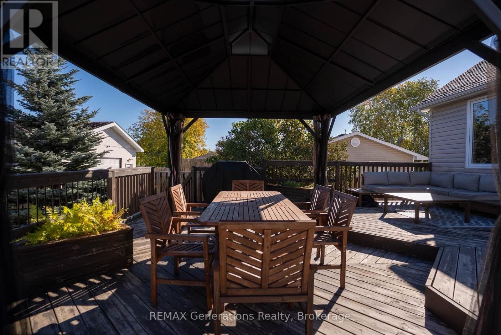 330 Montclair Street, Thunder Bay, Ontario  P7A 1M4 - Photo 32 - X13827918