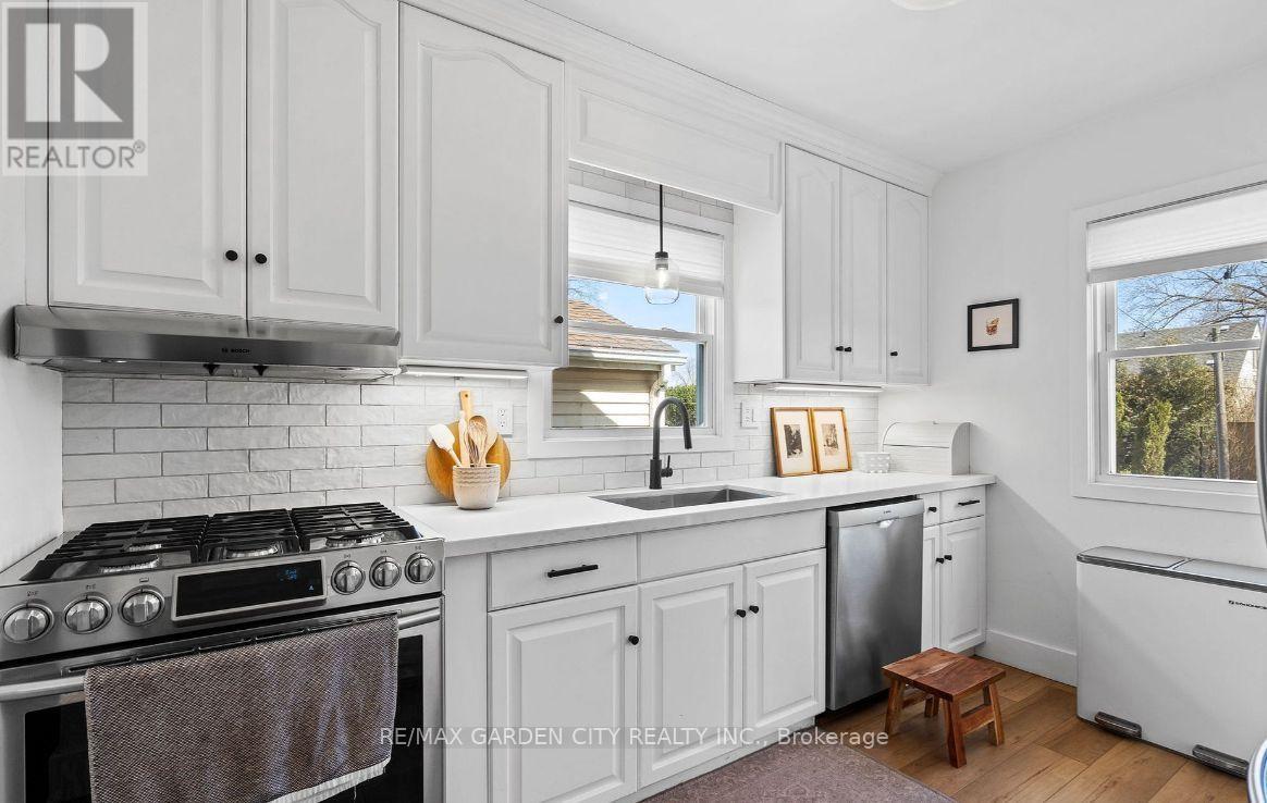 4 West Lynn Street, St. Catharines, Ontario  L2N 3N7 - Photo 11 - X13827942