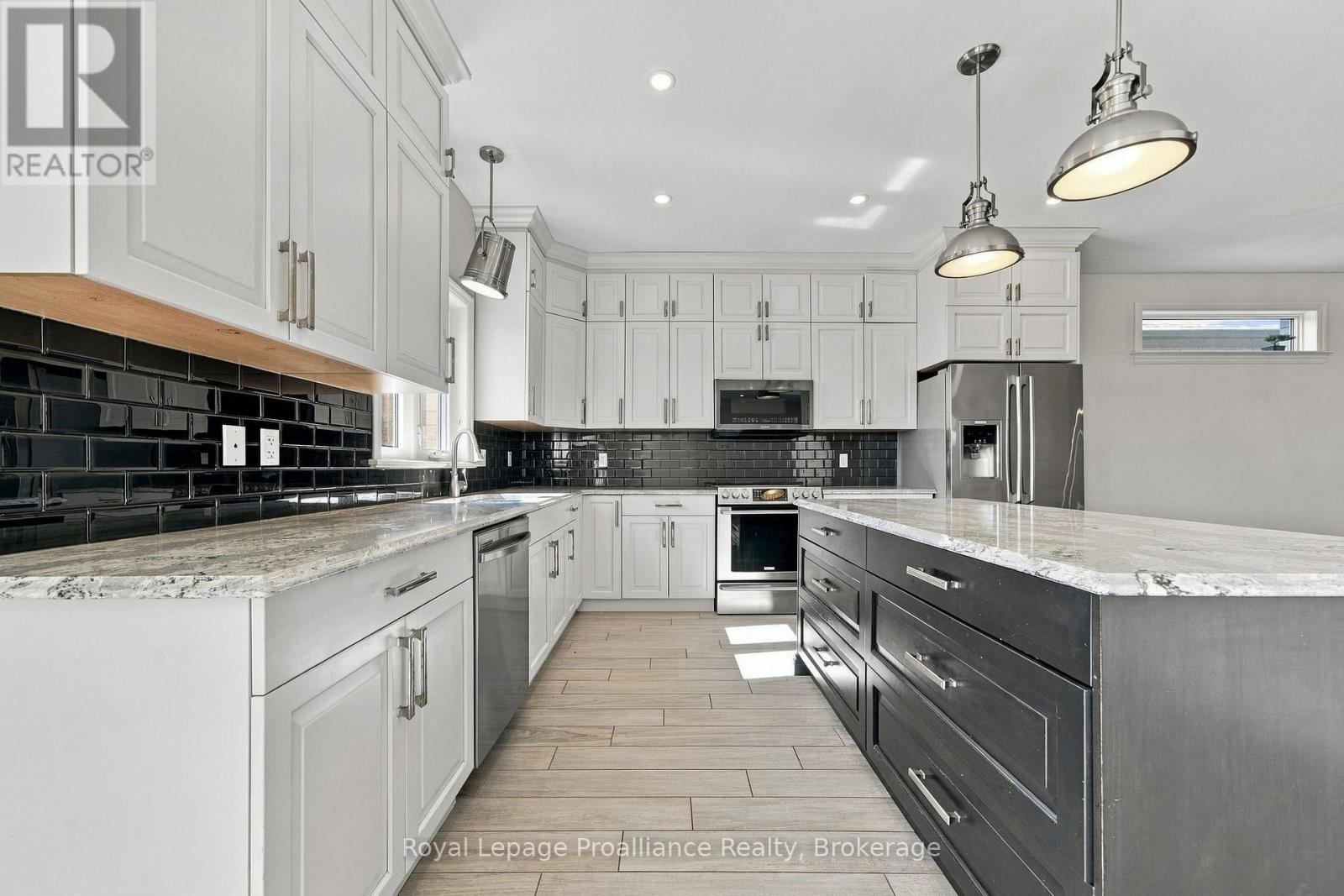 23 Crews Crescent, Quinte West, Ontario  K8V 0G4 - Photo 13 - X13810958