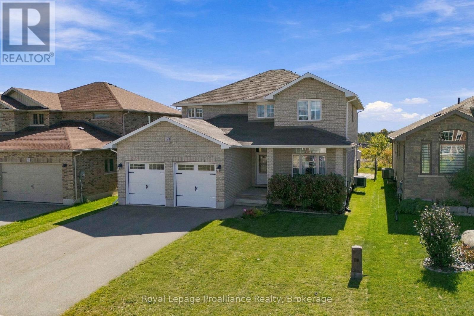 23 Crews Crescent, Quinte West, Ontario  K8V 0G4 - Photo 3 - X13810958