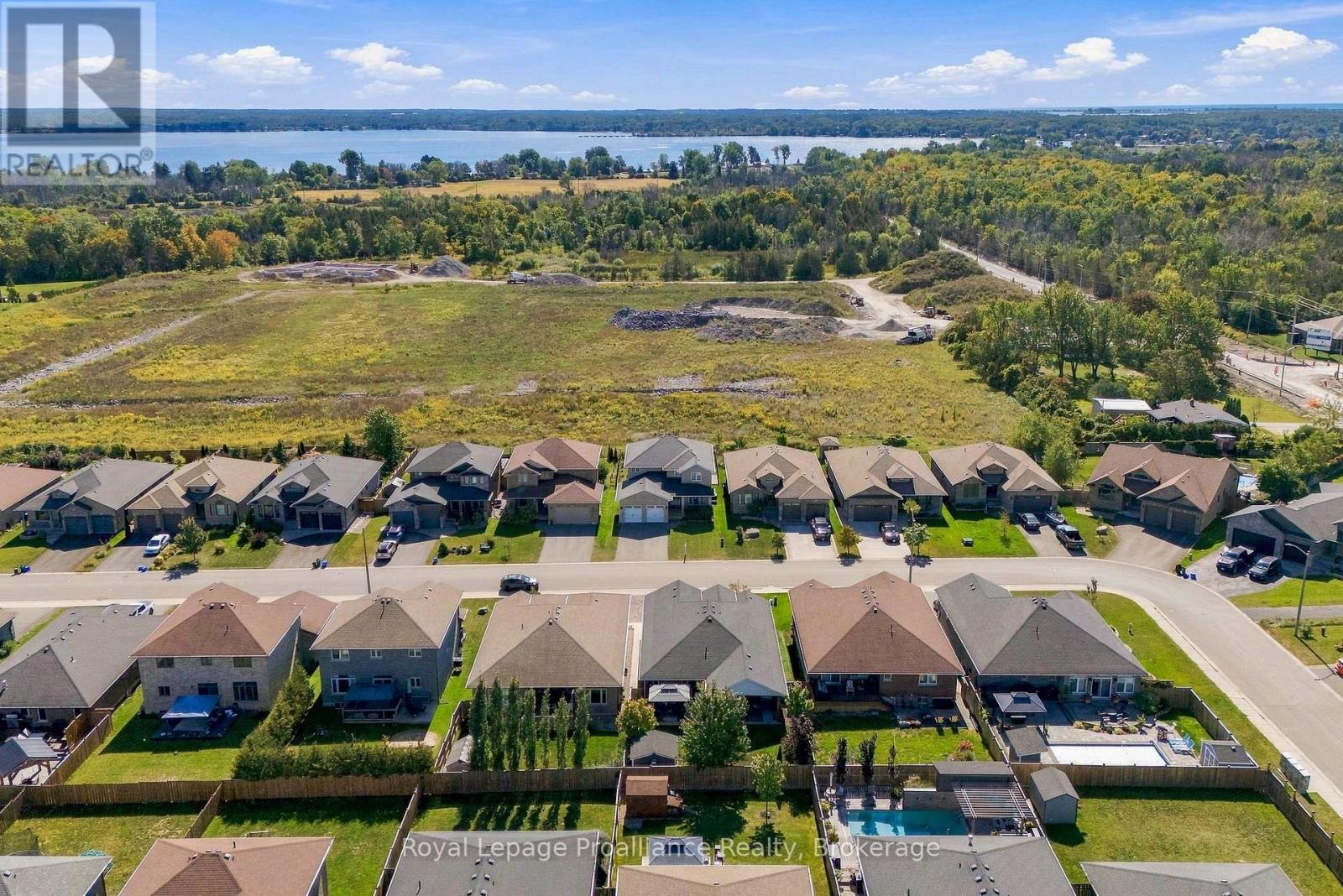 23 Crews Crescent, Quinte West, Ontario  K8V 0G4 - Photo 47 - X13810958