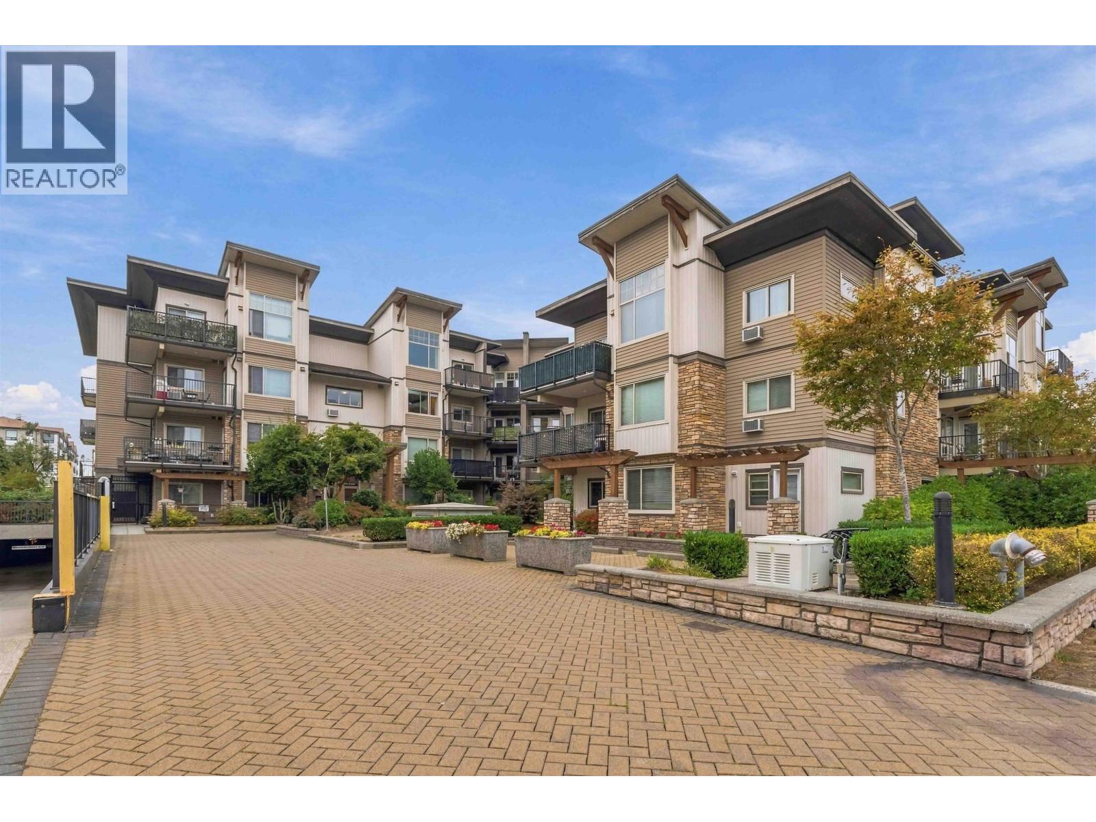 107 11935 Burnett Street, Maple Ridge, British Columbia  V2X 9A9 - Photo 2 - R3169540
