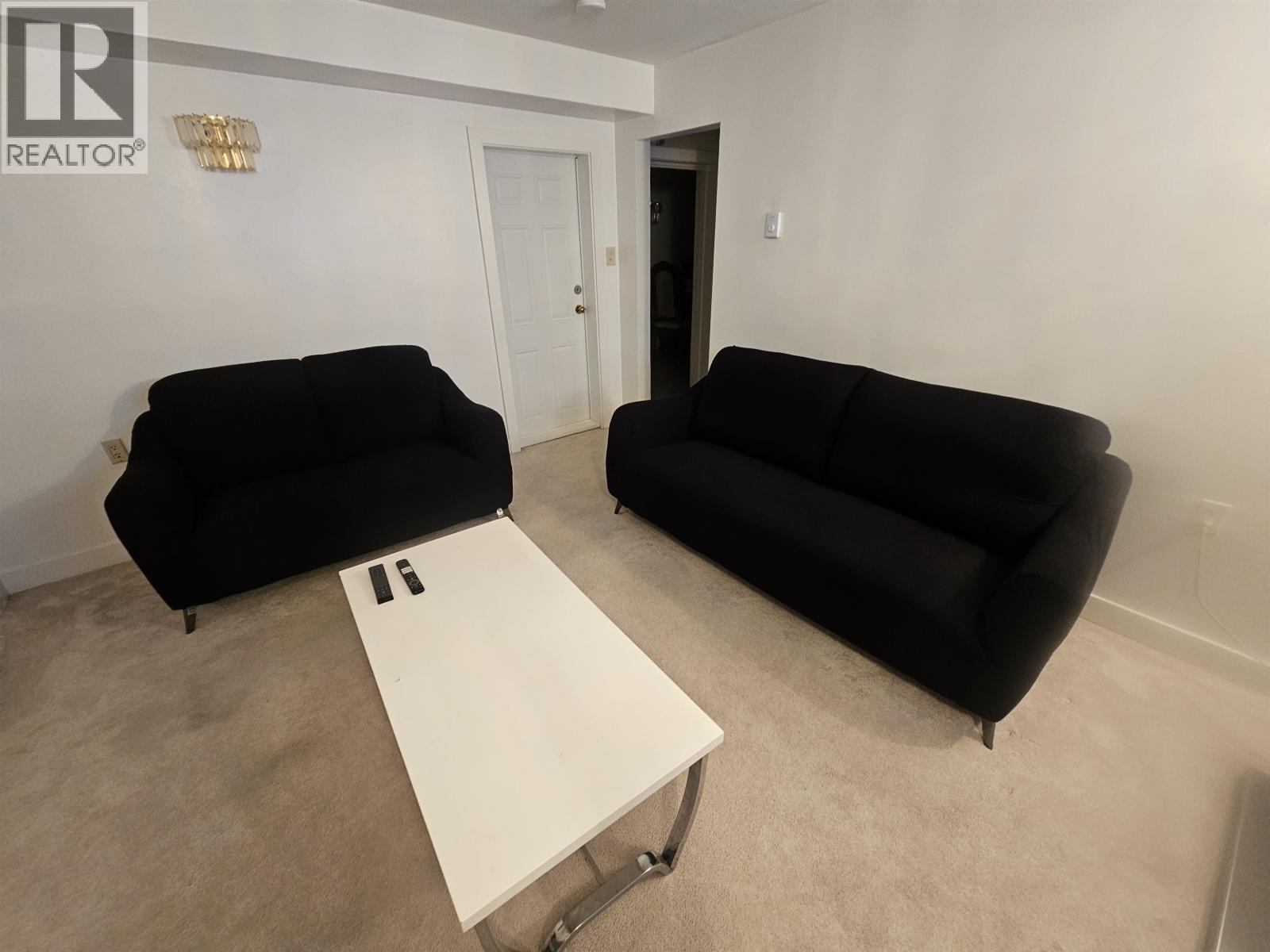 Basement suite 1112 SPRICE AVENUE