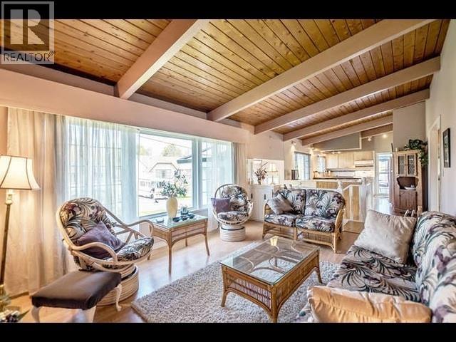123xx Hillside Street, Maple Ridge, British Columbia  V2X 5X1 - Photo 4 - R3169564