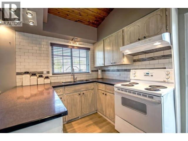 123xx Hillside Street, Maple Ridge, British Columbia  V2X 5X1 - Photo 7 - R3169564