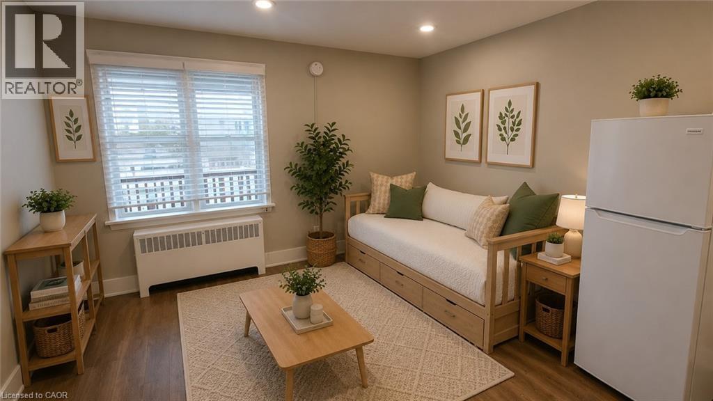 181 King Street E Unit# 8, Kitchener, Ontario  N2G 2K8 - Photo 3 - 40866560