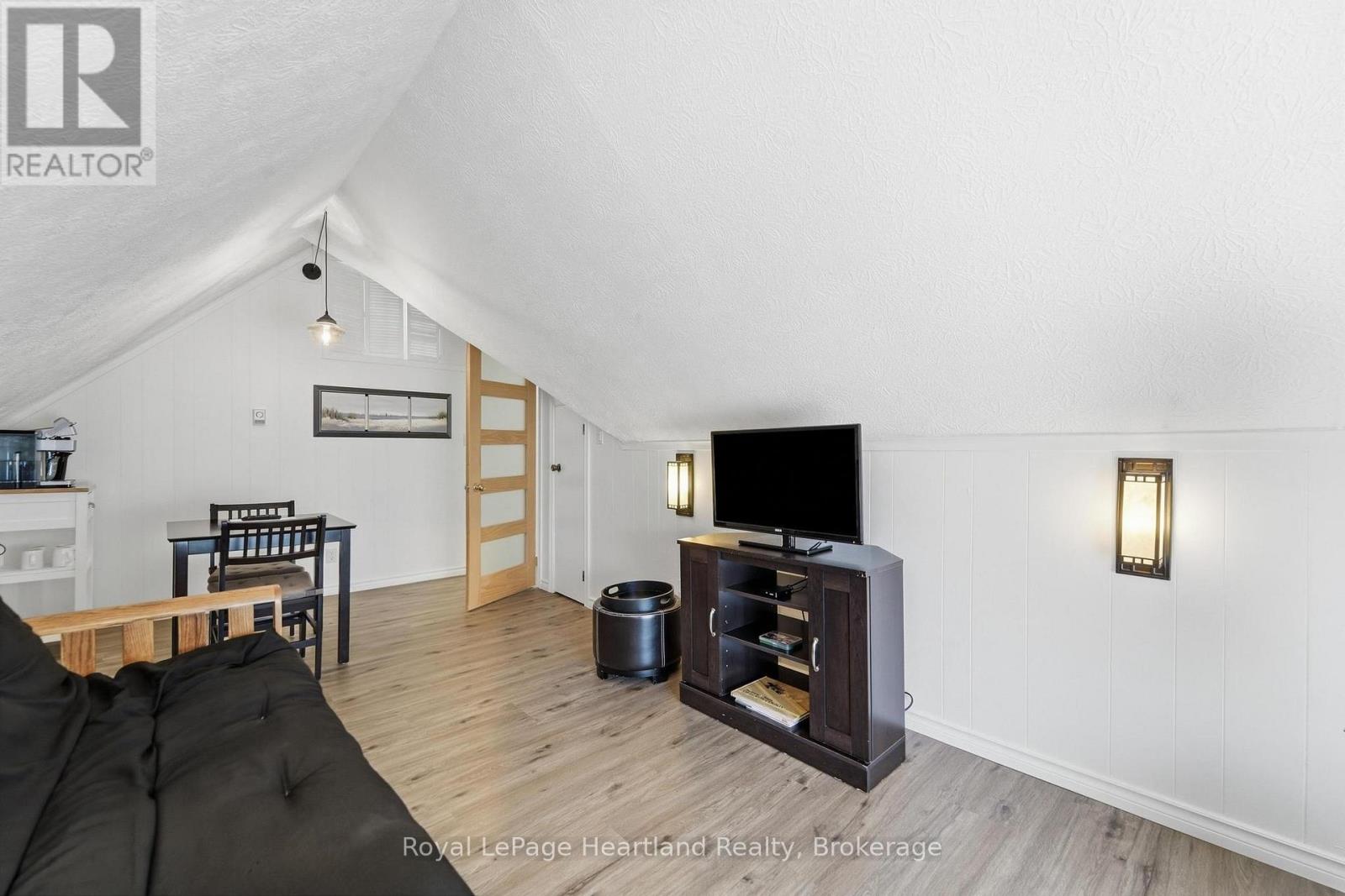 72 Colborne Street, Goderich, Ontario  N7A 2V9 - Photo 36 - X13828080