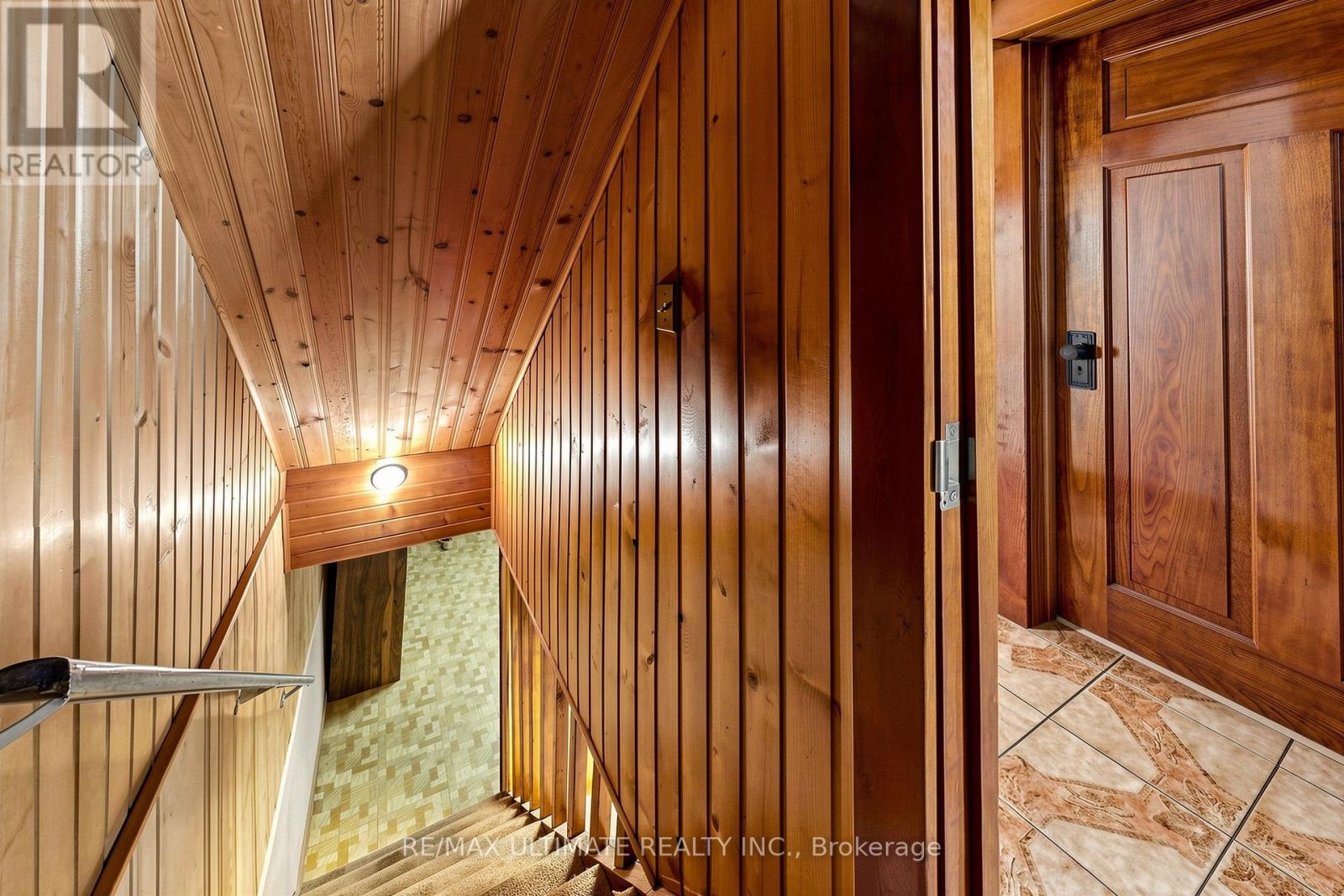 494 Oakwood Avenue W, Toronto, Ontario  M6E 2W7 - Photo 23 - C13827912