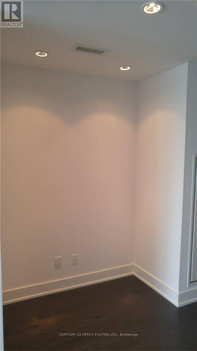 810 - 3018 Yonge Street, Toronto, Ontario  M4N 0A5 - Photo 10 - C13827940