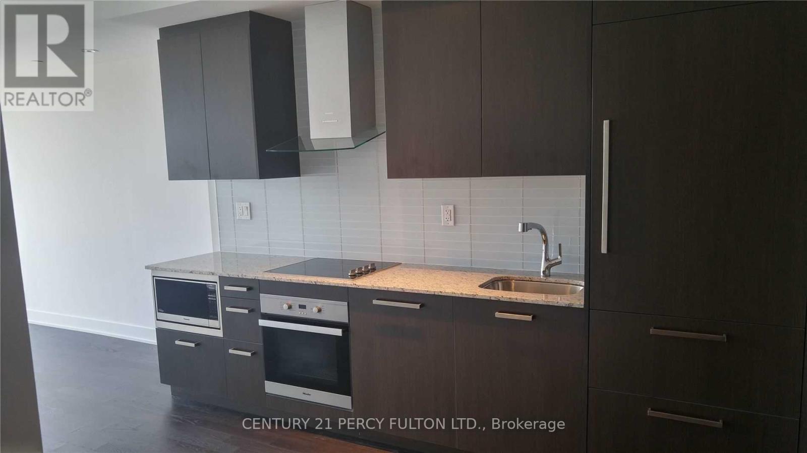 810 - 3018 Yonge Street, Toronto, Ontario  M4N 0A5 - Photo 9 - C13827940