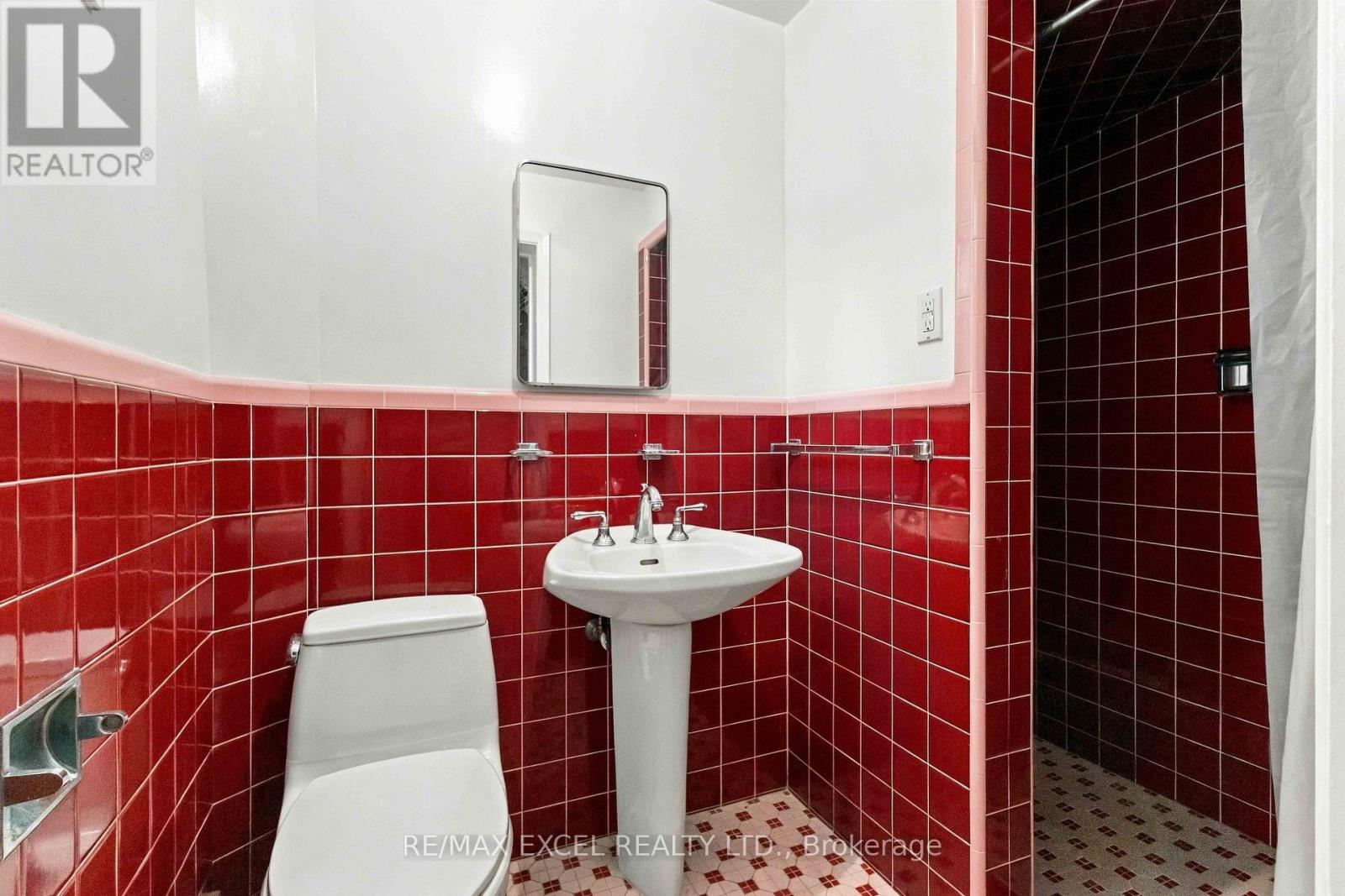 20 Oxbow Road, Toronto, Ontario  M3B 2A2 - Photo 28 - C13828078