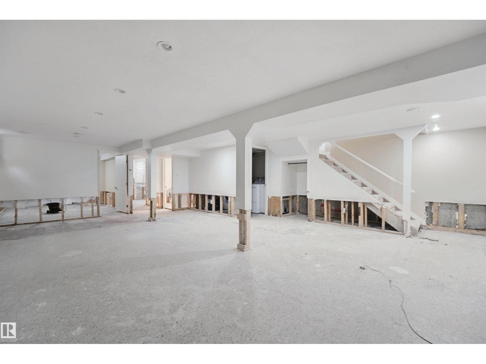 13420 117 AV NW