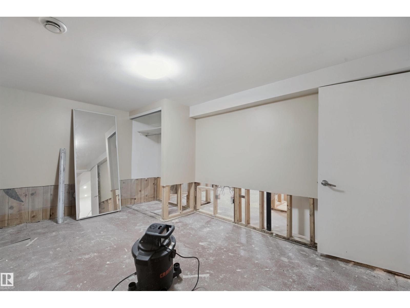 13420 117 AV NW