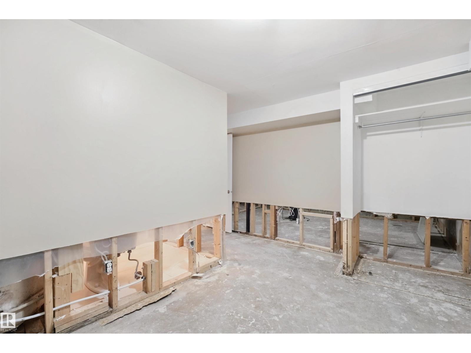 13420 117 AV NW