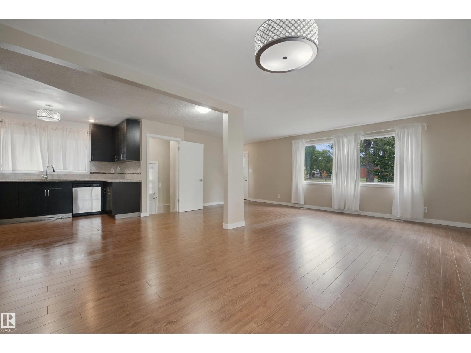 13420 117 AV NW