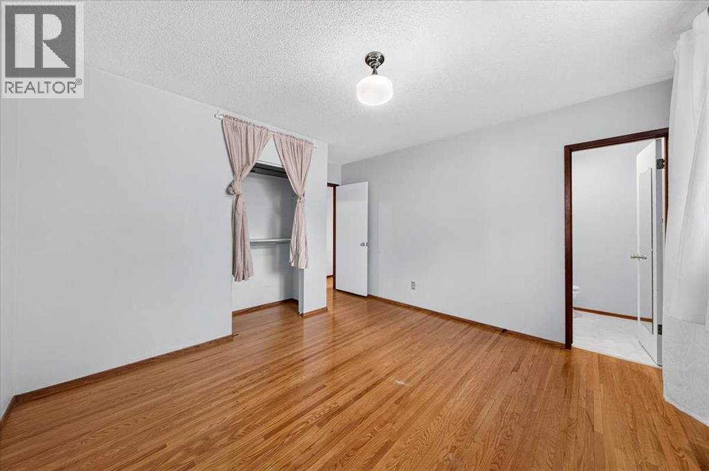 4831 48 Street NW, Calgary, Alberta  T3A 0S5 - Photo 14 - A2347988
