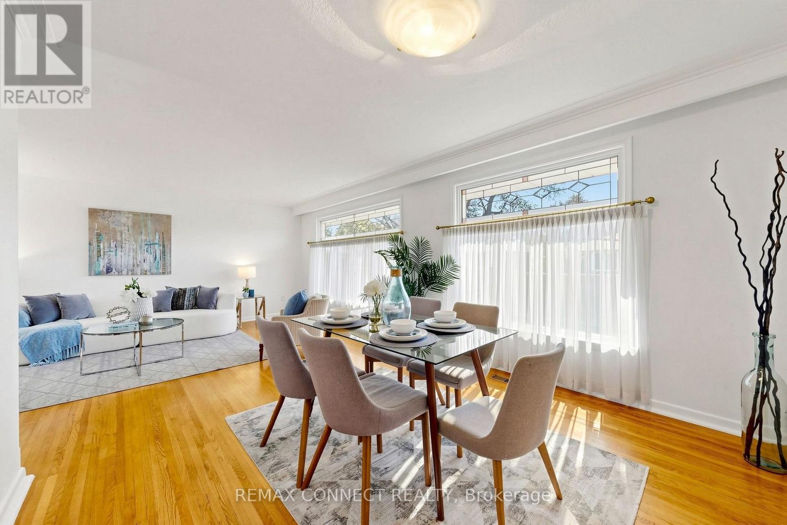 15 Grassington Crescent, Toronto, Ontario  M1G 1X4 - Photo 7 - E13827910
