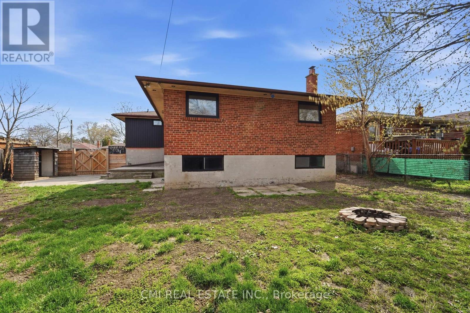 39 Earlton Road, Toronto, Ontario  M1T 2R4 - Photo 41 - E13827928
