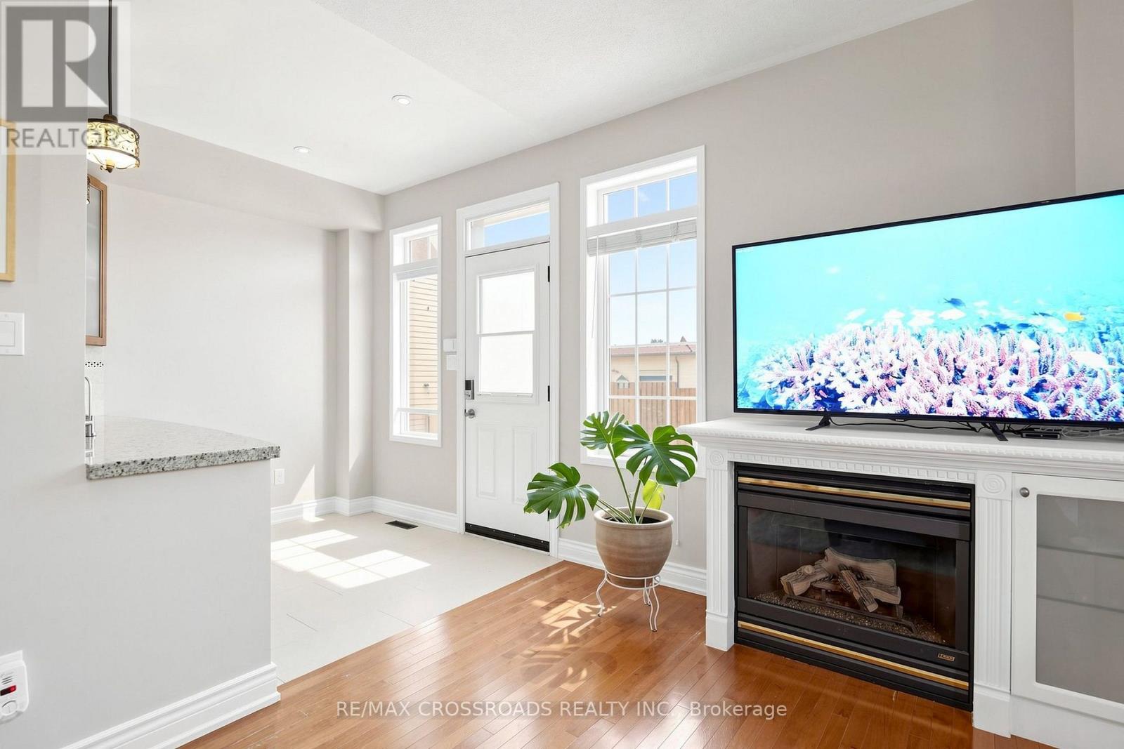 37 Queen's Plate Drive, Markham, Ontario  L6C 2A9 - Photo 20 - N13827954