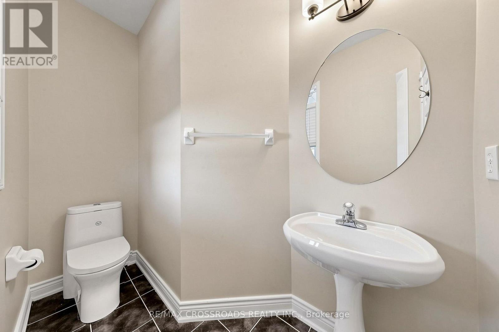 37 Queen's Plate Drive, Markham, Ontario  L6C 2A9 - Photo 21 - N13827954