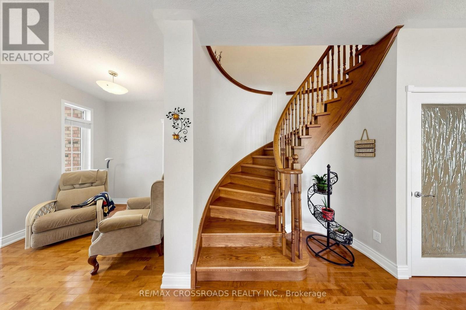 37 Queen's Plate Drive, Markham, Ontario  L6C 2A9 - Photo 22 - N13827954