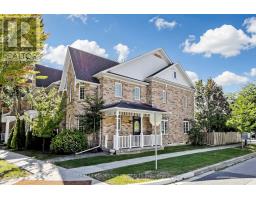 37 QUEEN'S PLATE DRIVE, Markham, Ontario