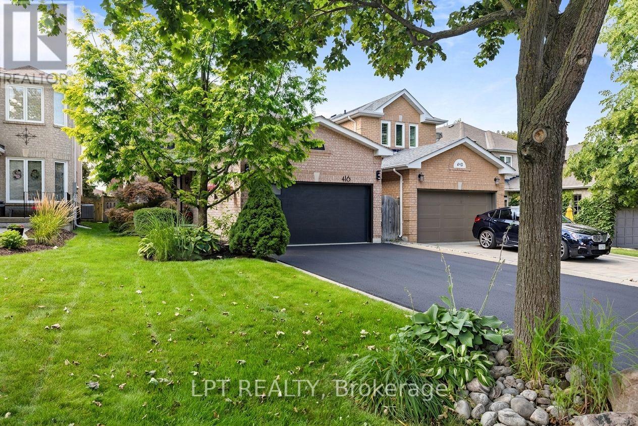 416 Flanagan Court, Newmarket, Ontario  L3X 2E9 - Photo 3 - N13827976