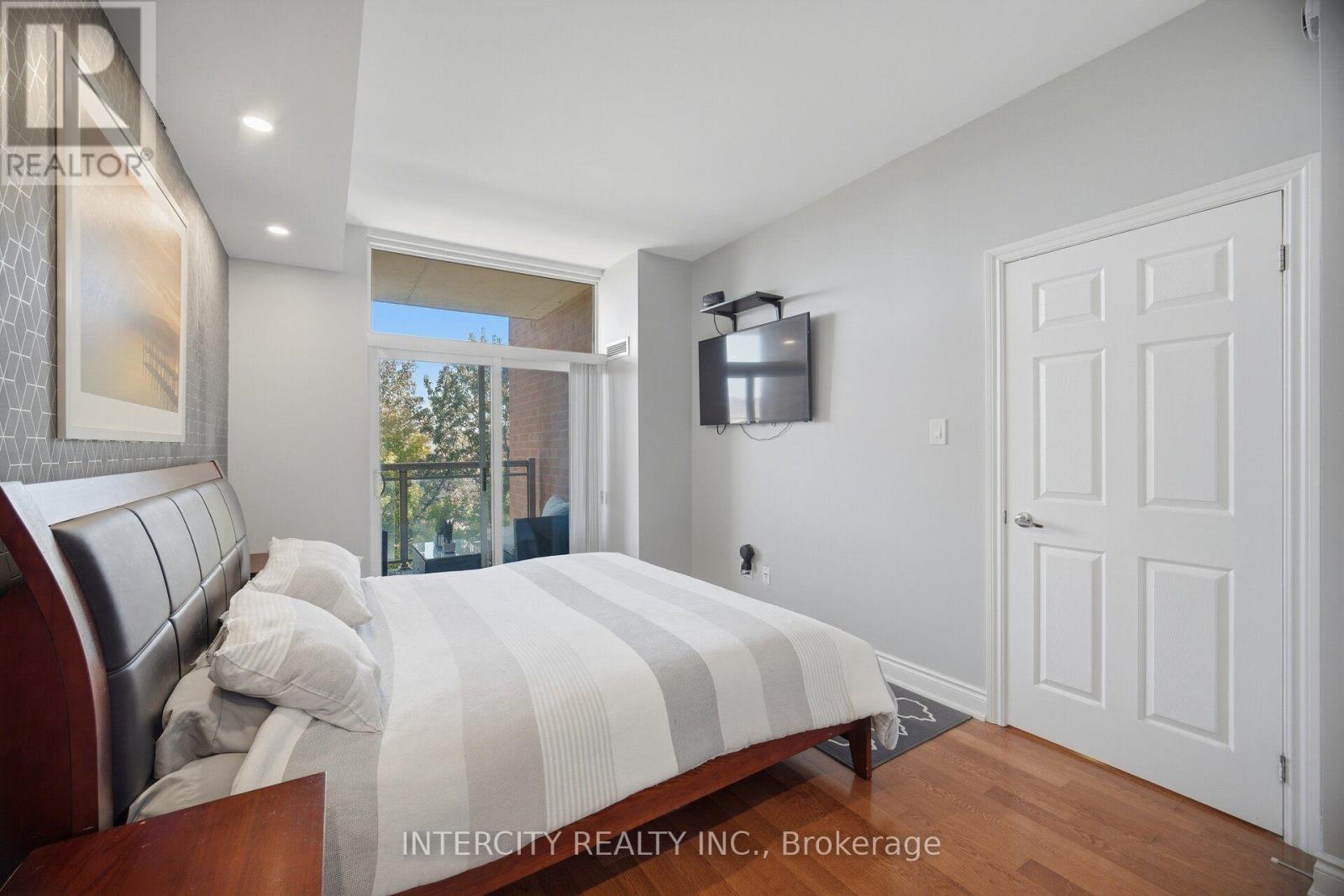 207 - 10211 Keele Street, Vaughan (Maple), Ontario  L6A 3Y9 - Photo 21 - N13828024