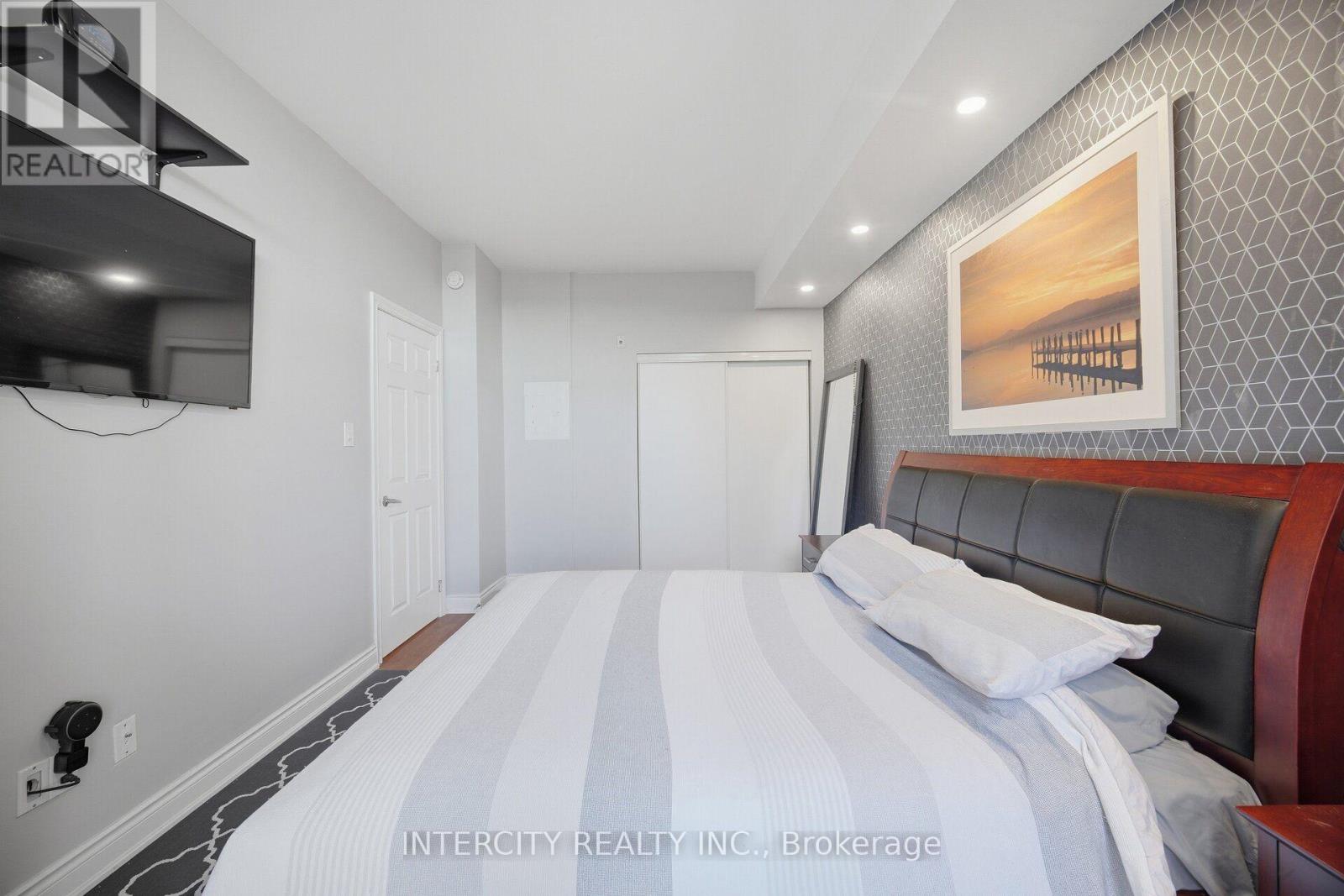 207 - 10211 Keele Street, Vaughan (Maple), Ontario  L6A 3Y9 - Photo 22 - N13828024