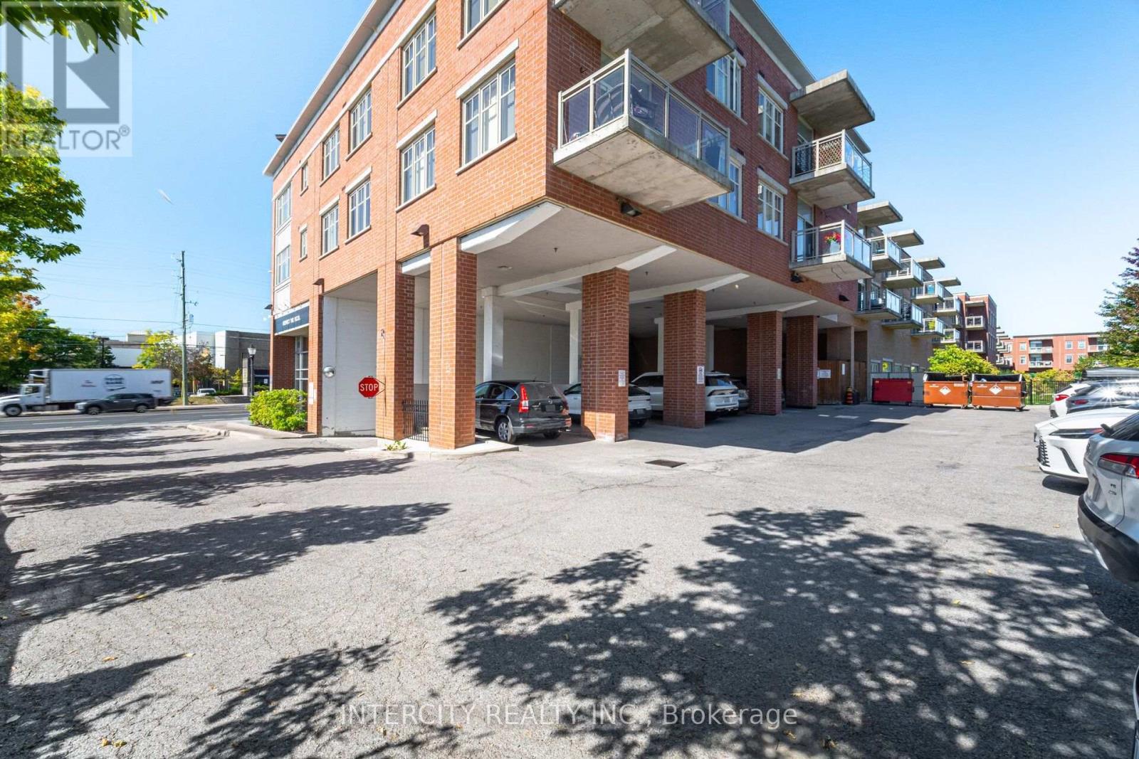 207 - 10211 Keele Street, Vaughan (Maple), Ontario  L6A 3Y9 - Photo 44 - N13828024